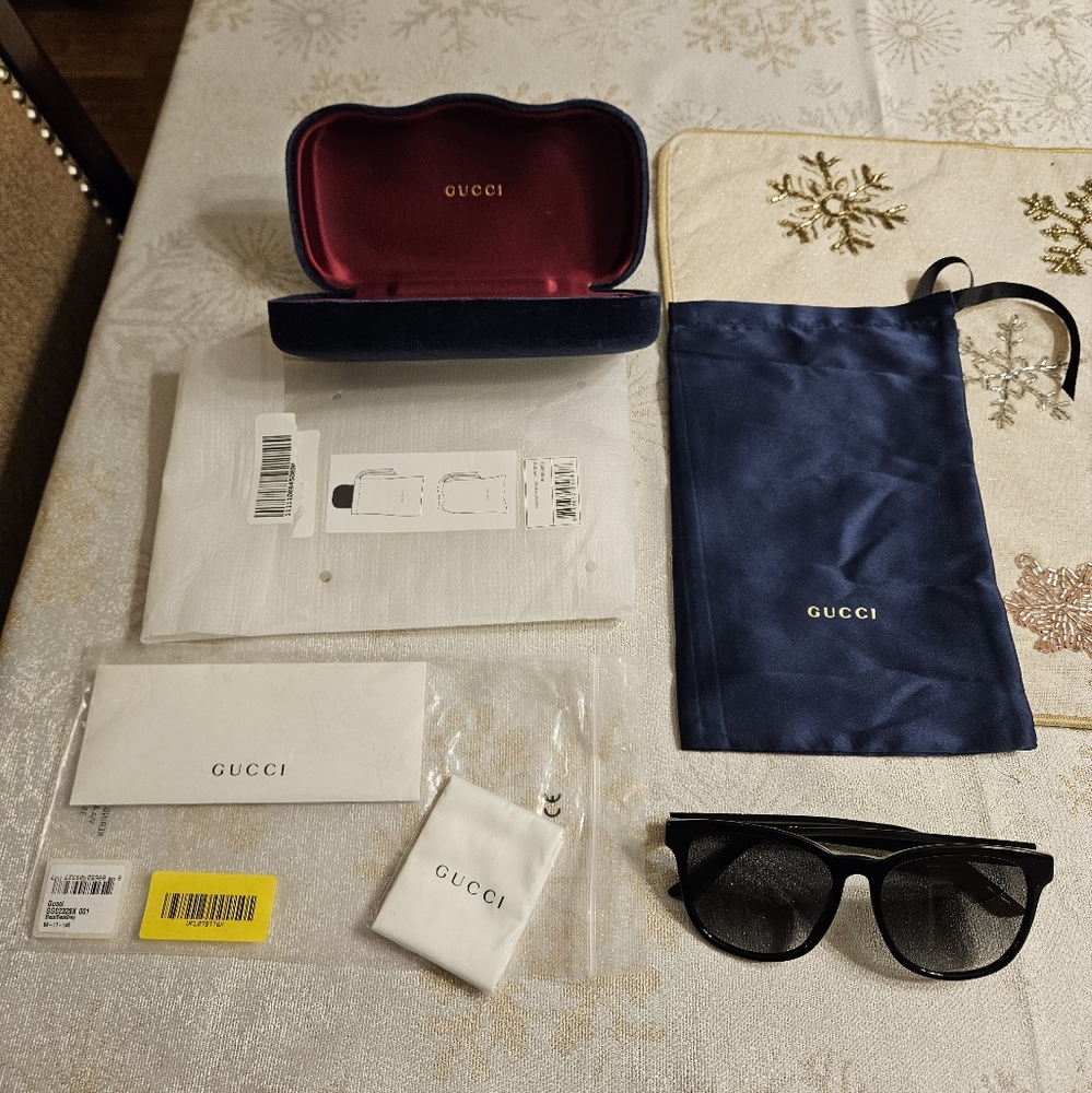 Gucci Women's GG0232S 56mm Sunglasses NEW COMPLETE